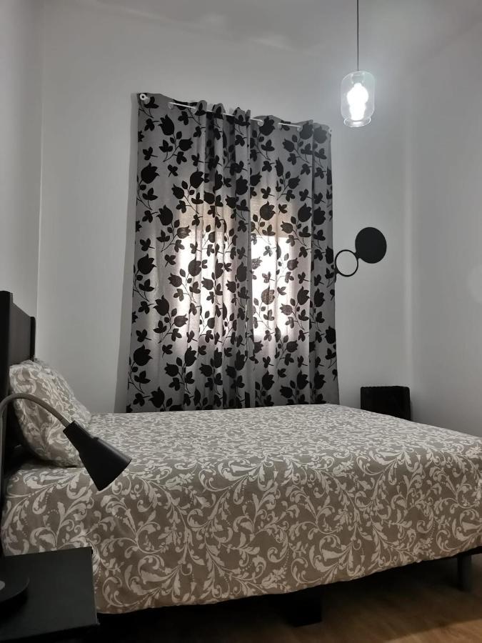 马德里Aluche Aparment C公寓 外观 照片